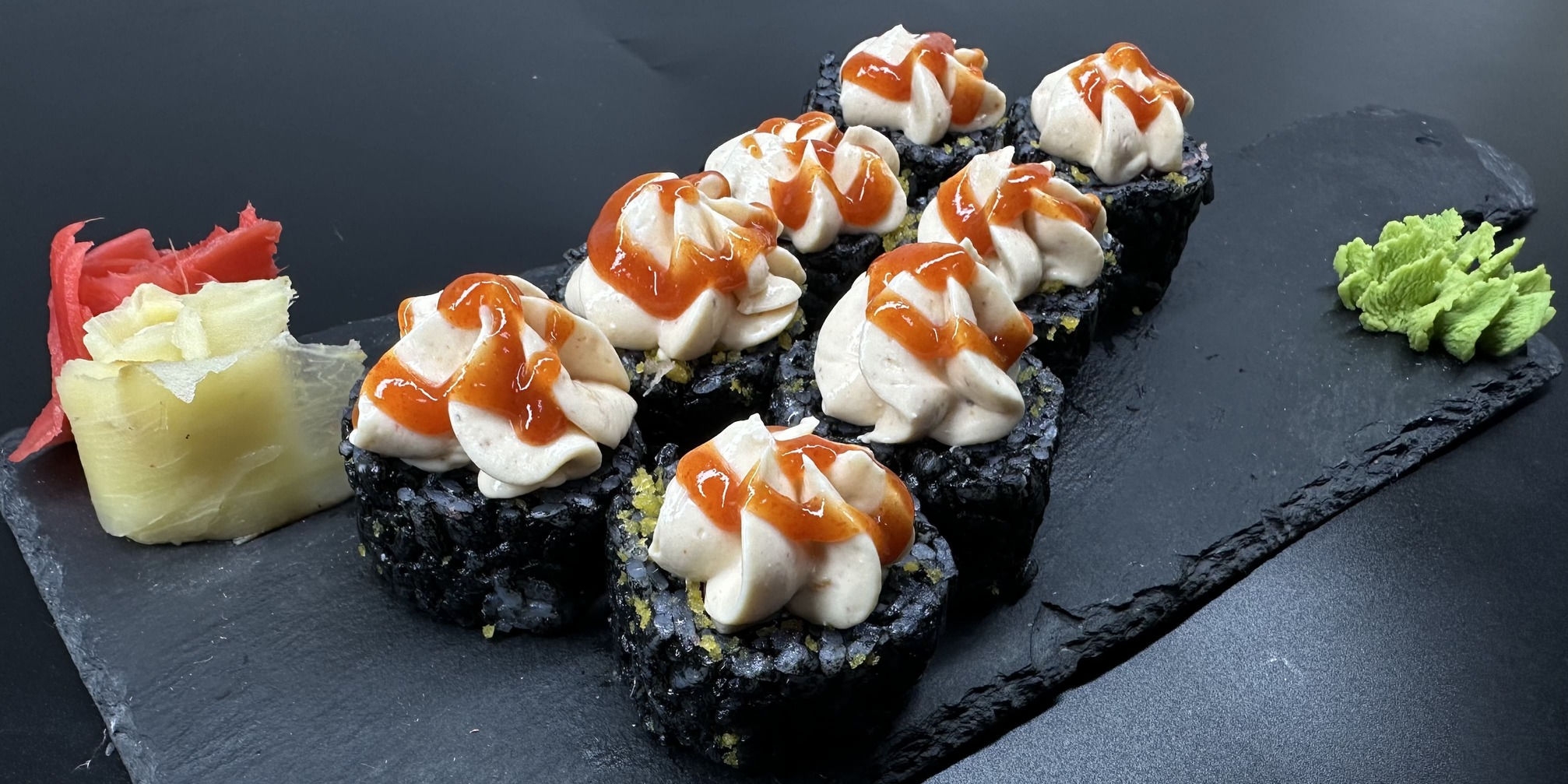 ТЕМНАЯ ЛЕГЕНДА НА ВАШЕМ СТОЛЕ! 🖤🐉